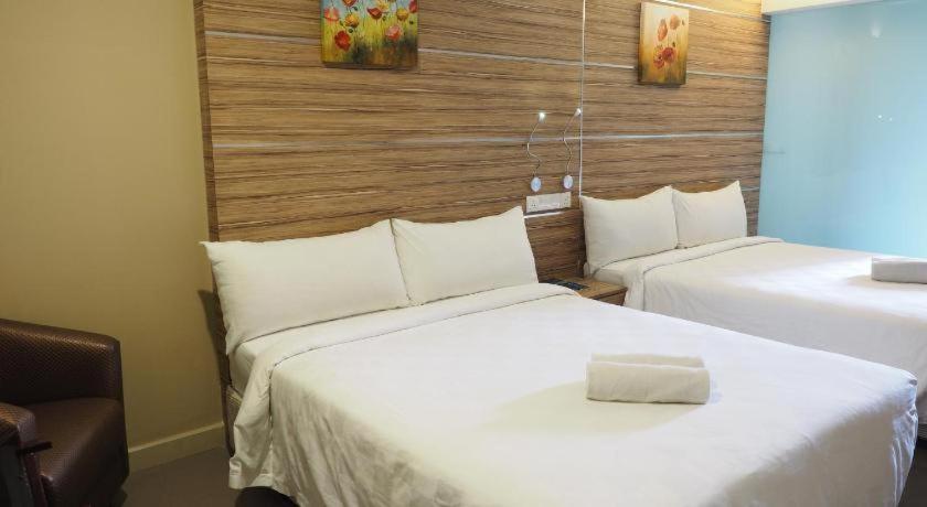 Mornington Hotel Medan Ipoh Buitenkant foto