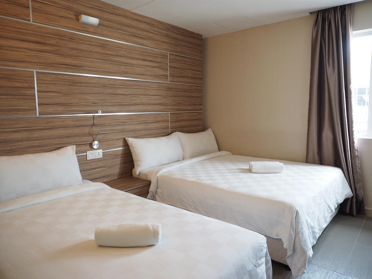 Mornington Hotel Medan Ipoh Buitenkant foto