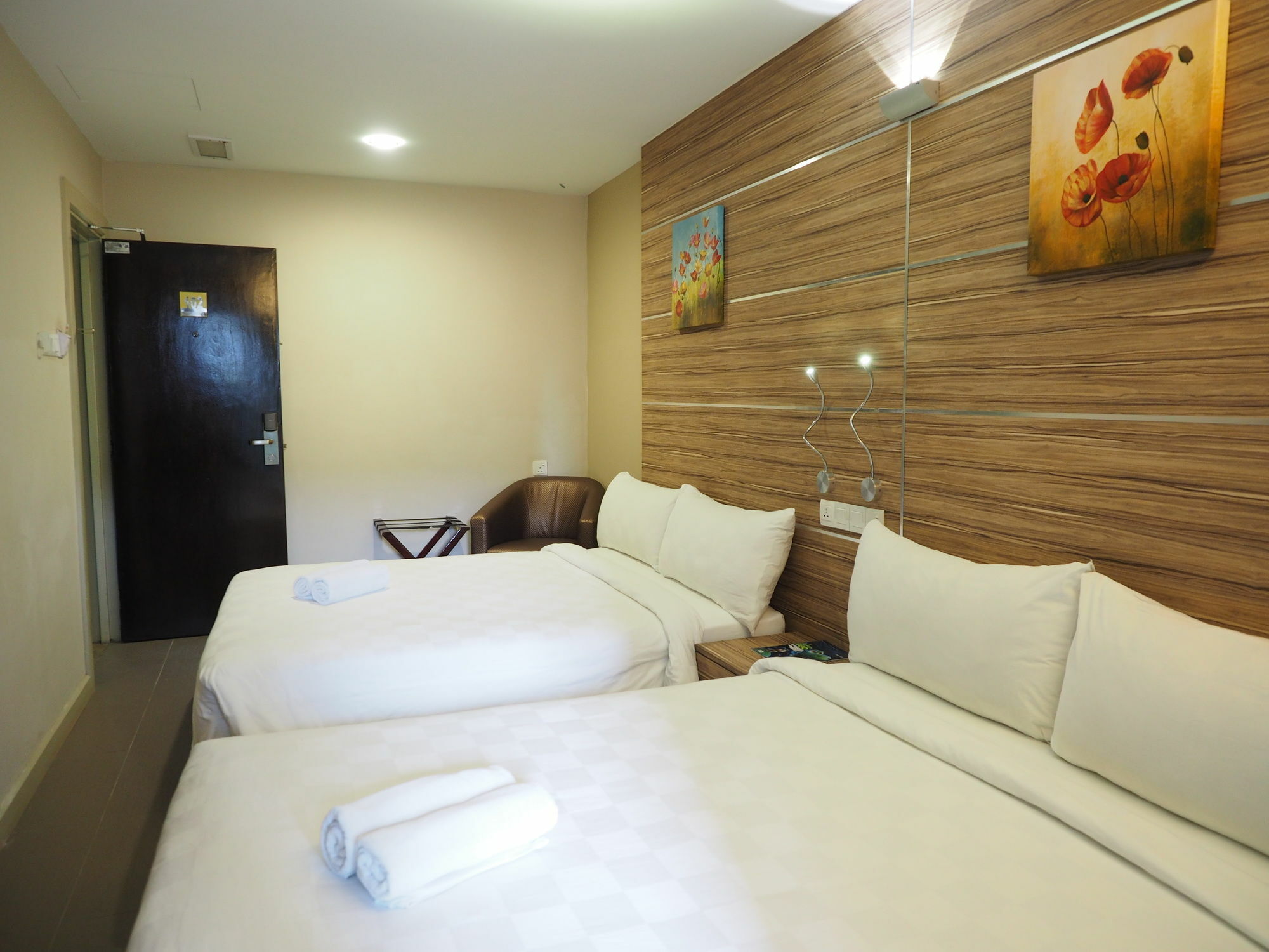 Mornington Hotel Medan Ipoh Buitenkant foto